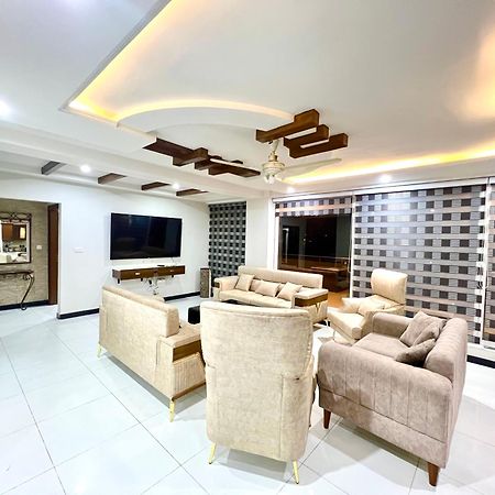 Penthouse 3Bedrooms - Luxury Apartment Hotel Islamabad Esterno foto