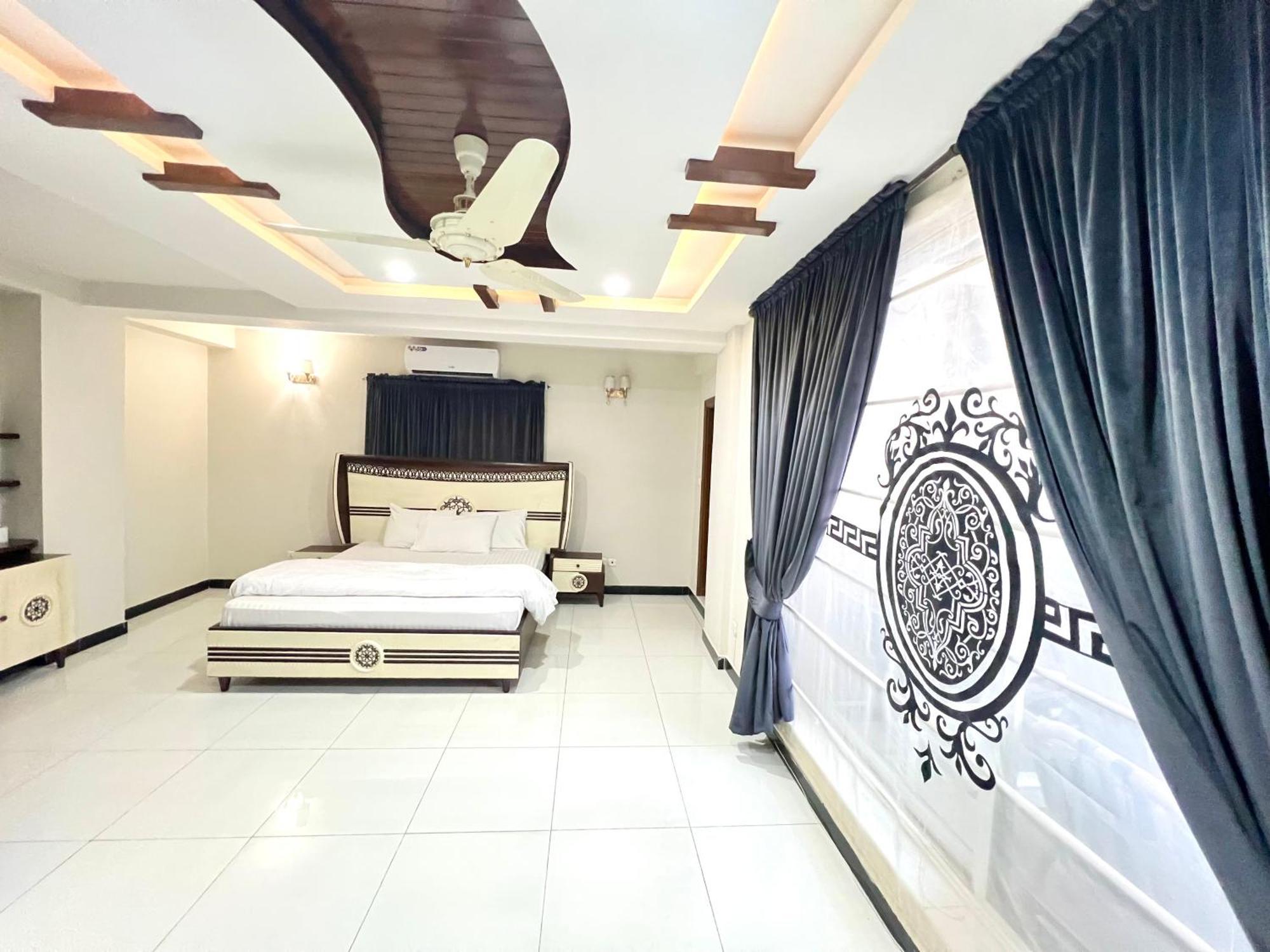 Penthouse 3Bedrooms - Luxury Apartment Hotel Islamabad Esterno foto